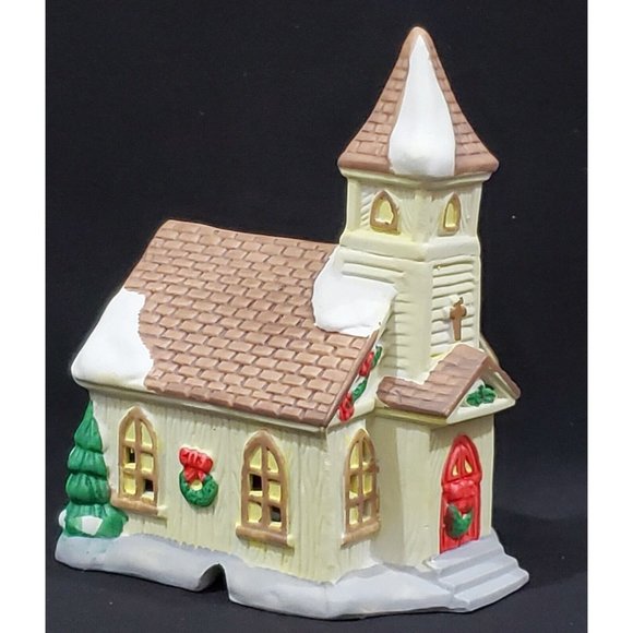 Noma Dickensville CHURCH CHAPEL Christmas Village yellow porcelain building 6"hi - Picture 2 of 6